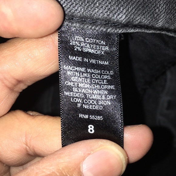 EXPRESS SHORTS - Picture 4 of 4